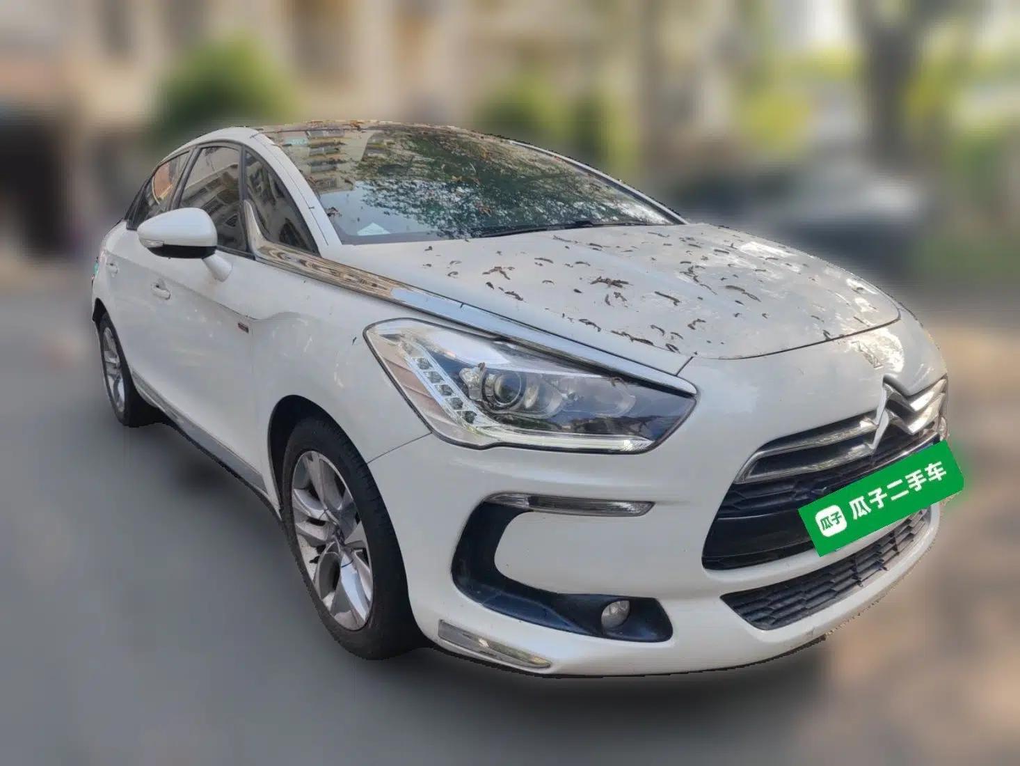 DS 5 2013 1.6T Luxury Edition THP200 — миниатюра 3