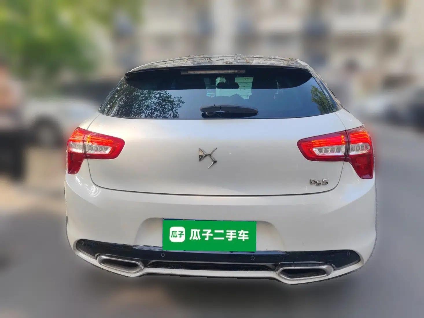 DS 5 2013 1.6T Luxury Edition THP200 — миниатюра 5