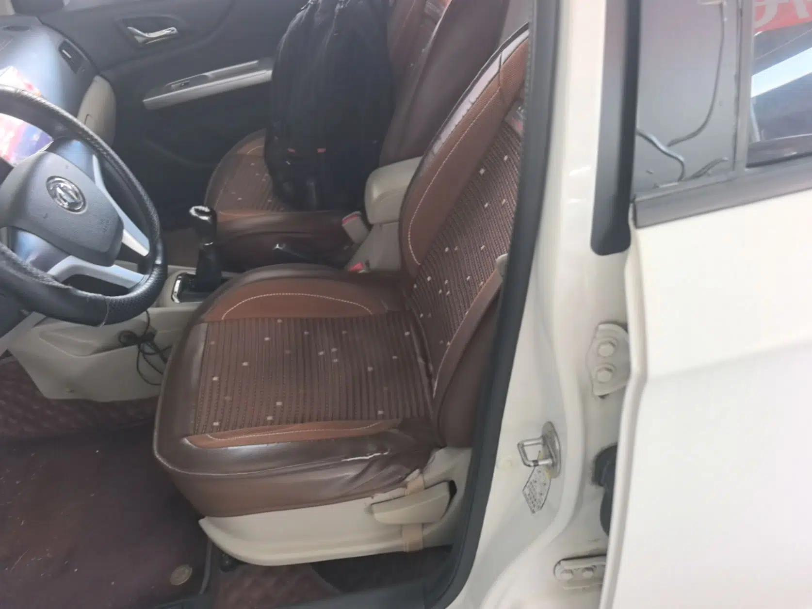Dongfeng Aeolus A30 2014 1.5L Manual Sishang Model — миниатюра 18