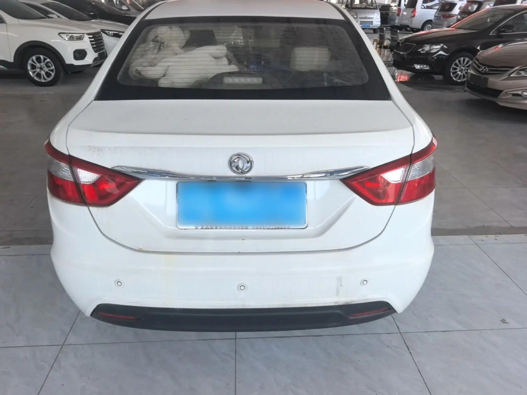 Dongfeng Aeolus A30 2014 1.5L Manual Sishang Model — миниатюра 5