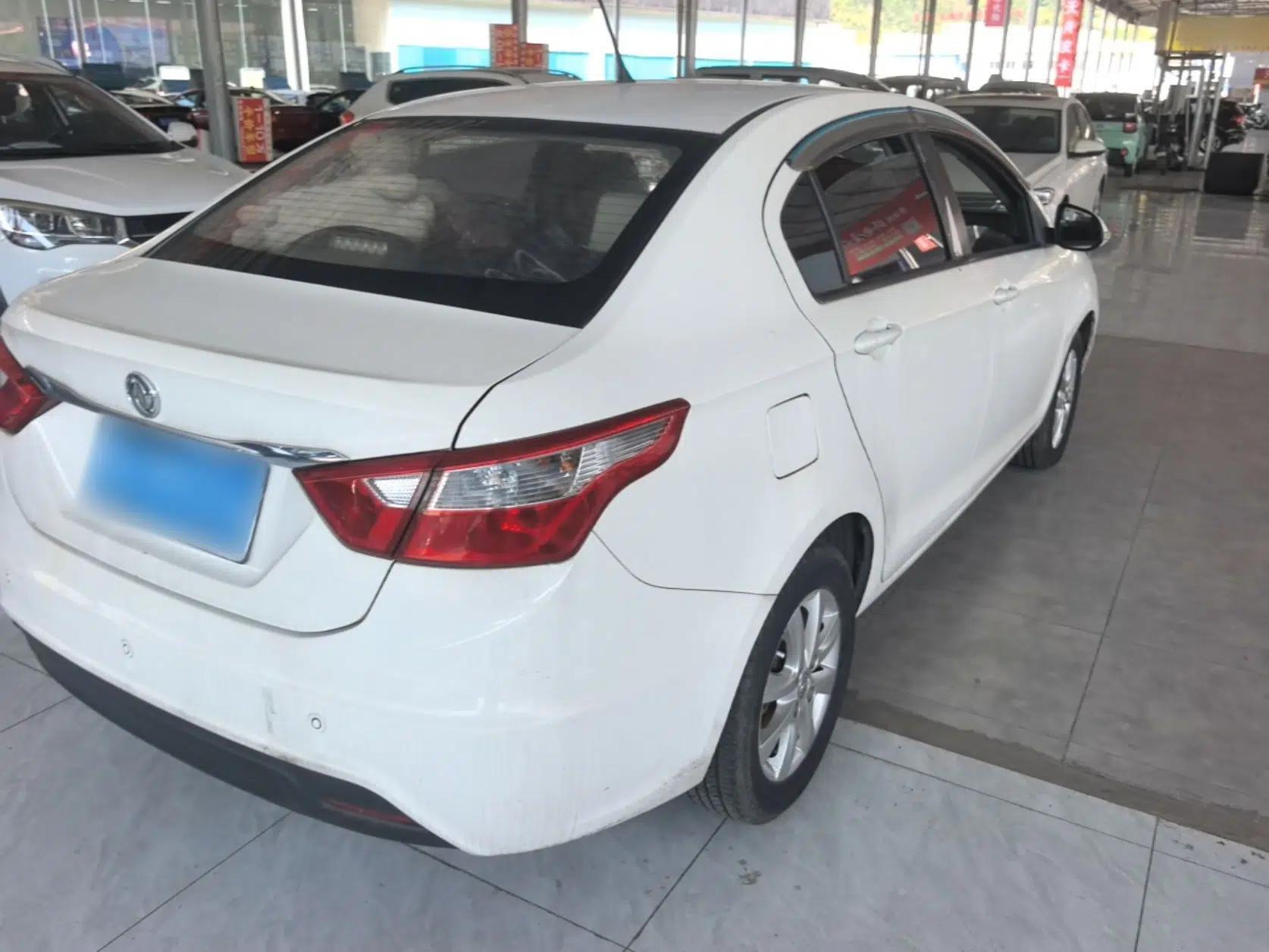Dongfeng Aeolus A30 2014 1.5L Manual Sishang Model — миниатюра 6