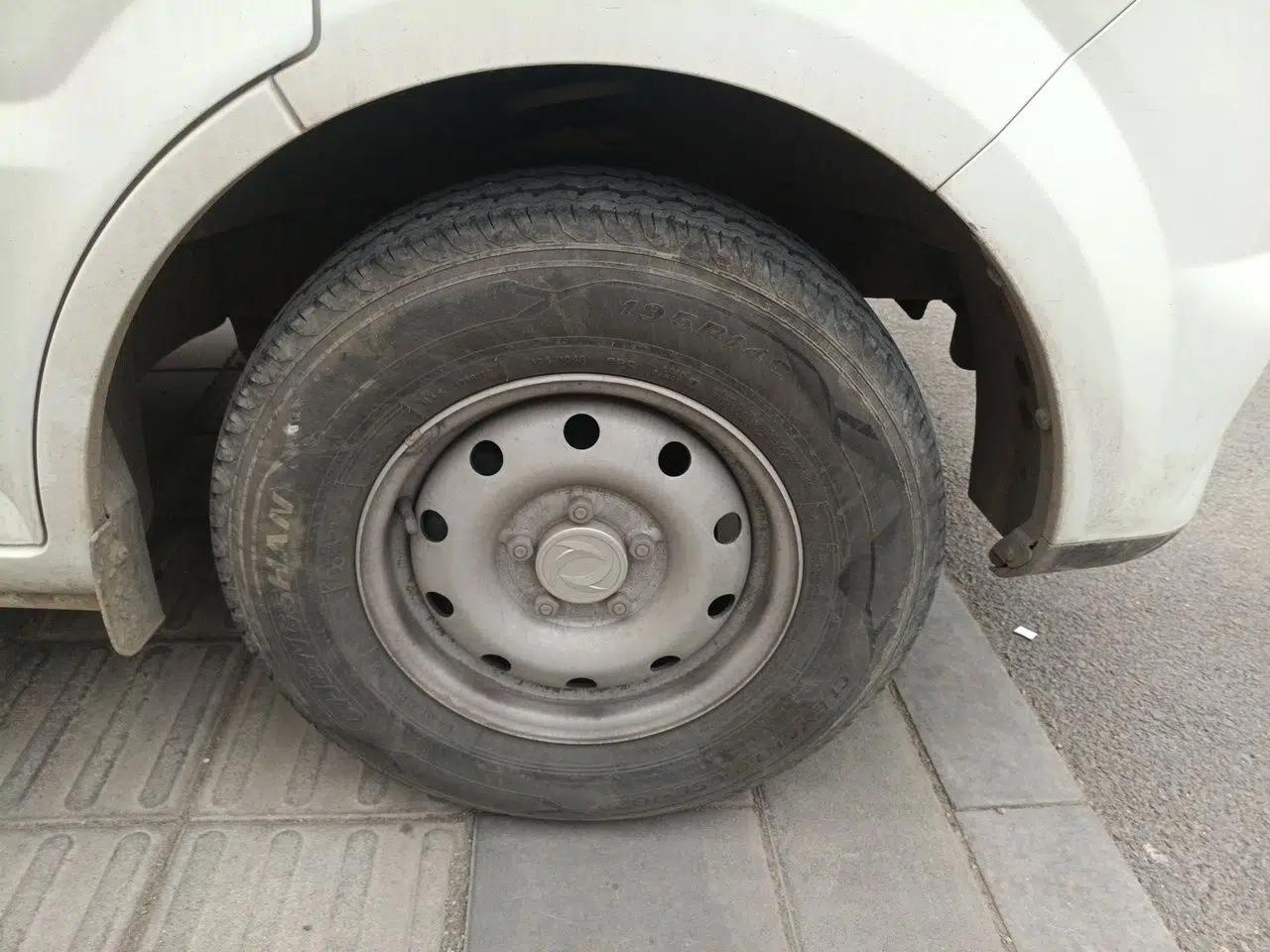 Dongfeng Yufeng EM27 2024 EM27L Eves Power 41.86 kWh — миниатюра 8