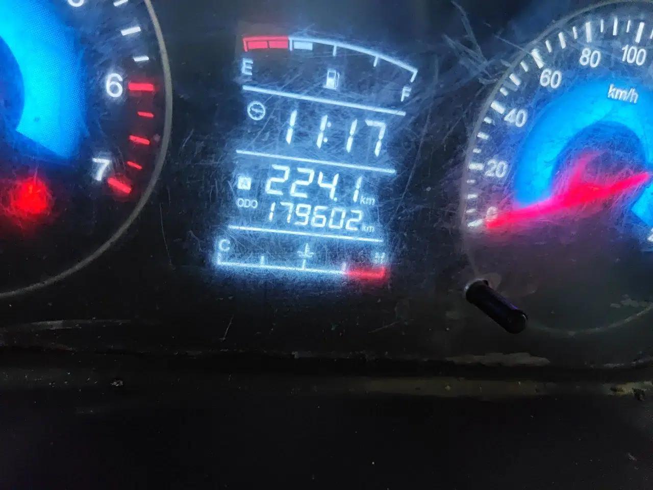 Dongfeng Fengon 330 2014 1.5L Manual Utility Version DK15 — миниатюра 13