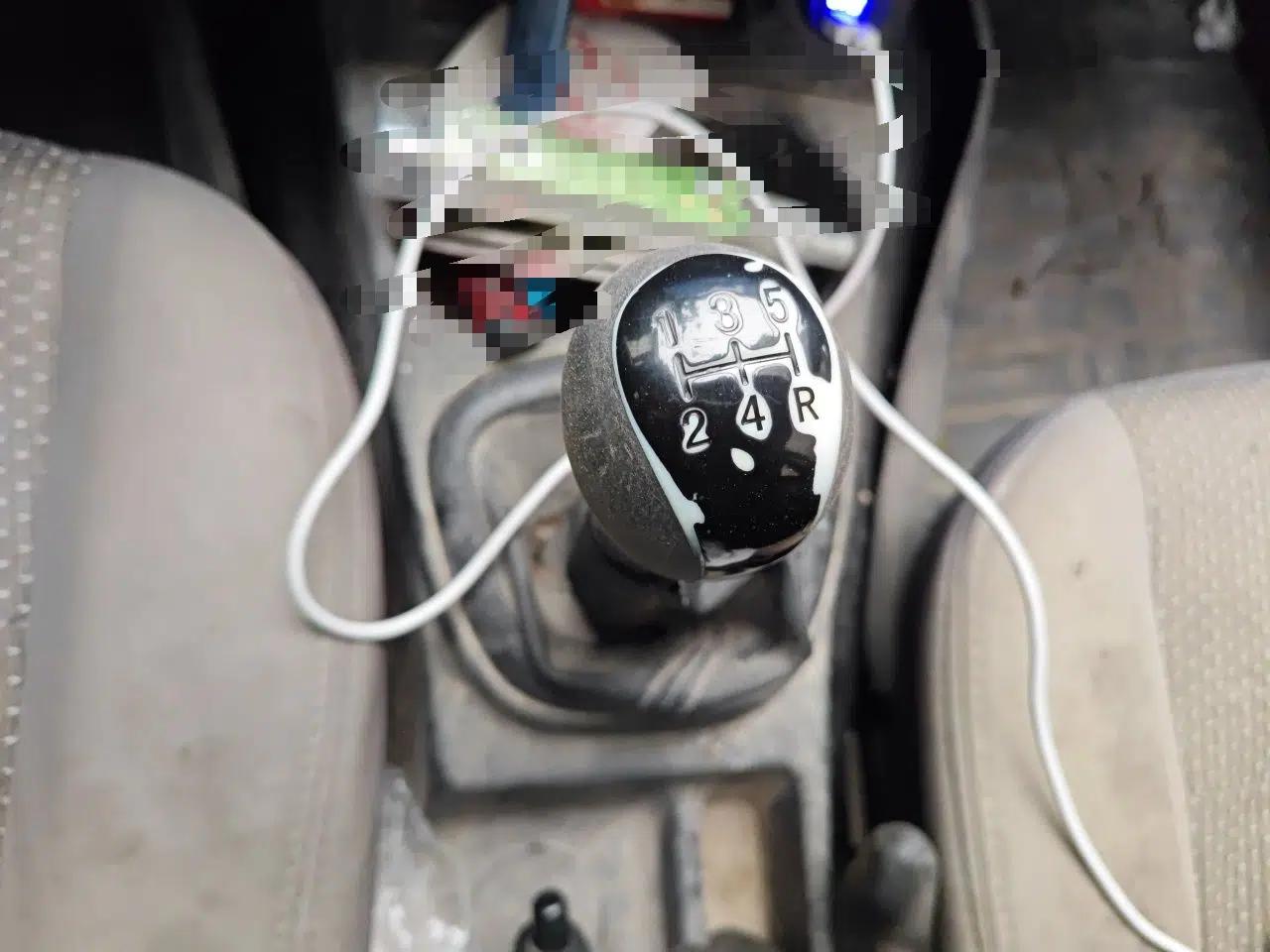 Dongfeng Fengon 330 2014 1.5L Manual Utility Version DK15 — миниатюра 15