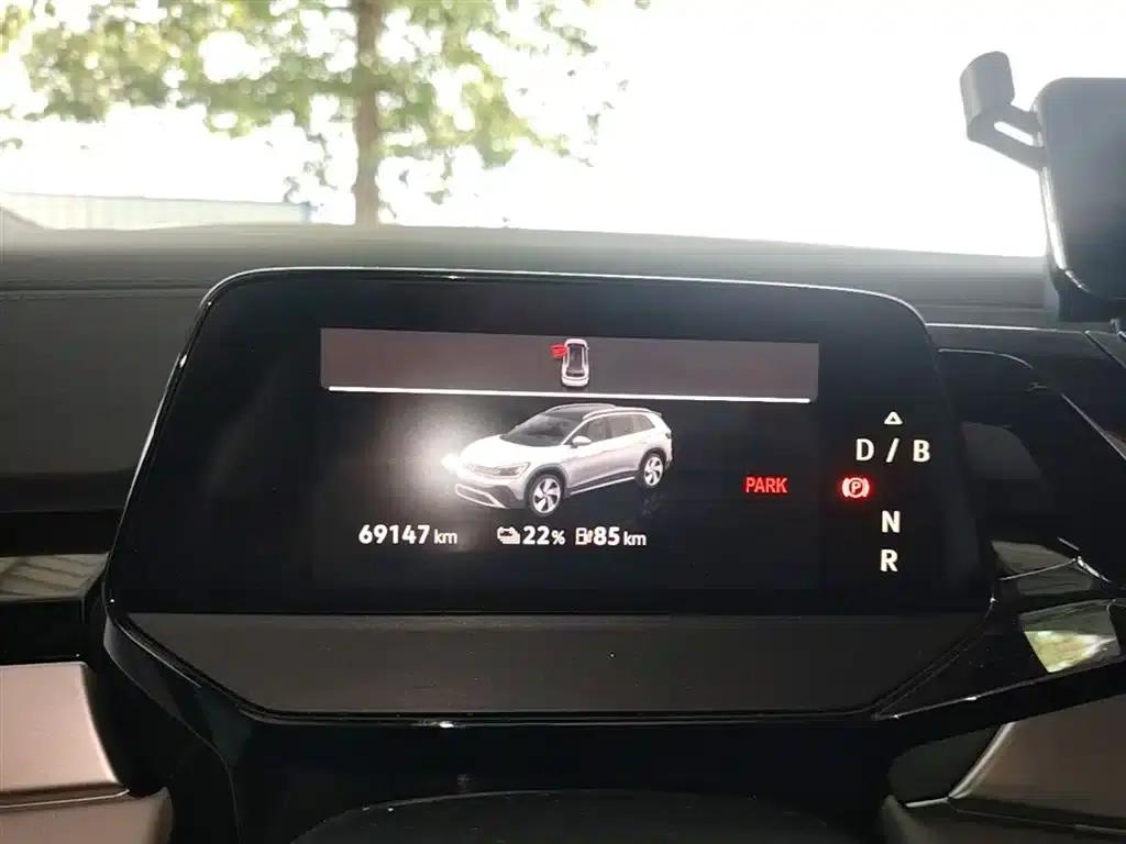 ID.6 CROZZ 2021 Facelift Long Range PRO Version — миниатюра 12