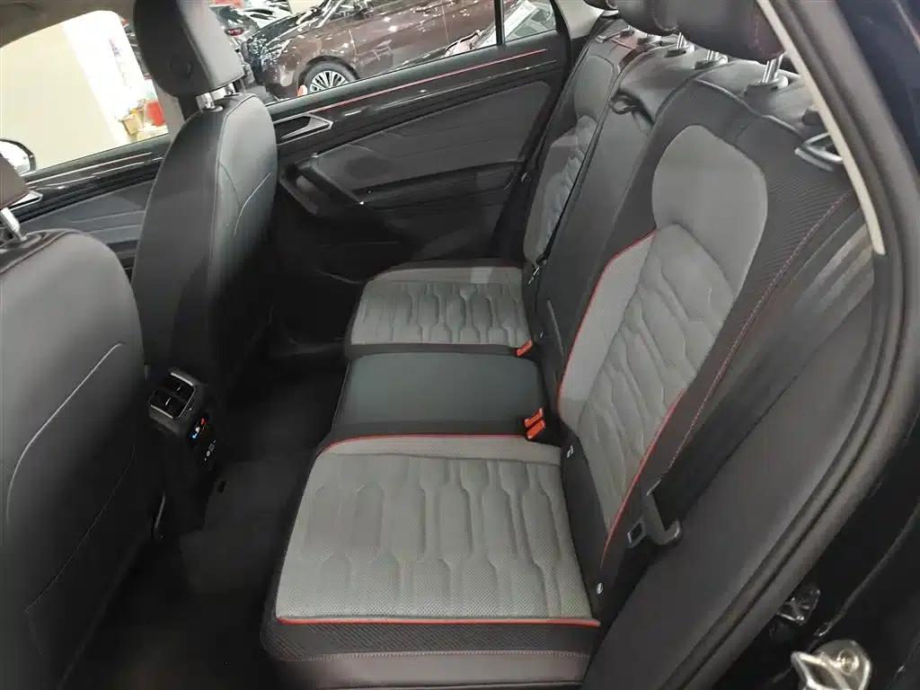 Tiguan X 2023 380TSI AWD Supreme Flagship Edition — миниатюра 17