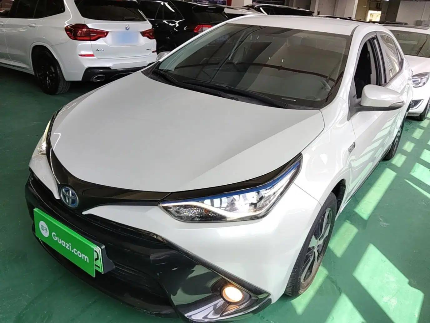 Toyota Levin Hybrid E+ 2019 1.8L PH GS E-CVT Elite Edition — миниатюра 1