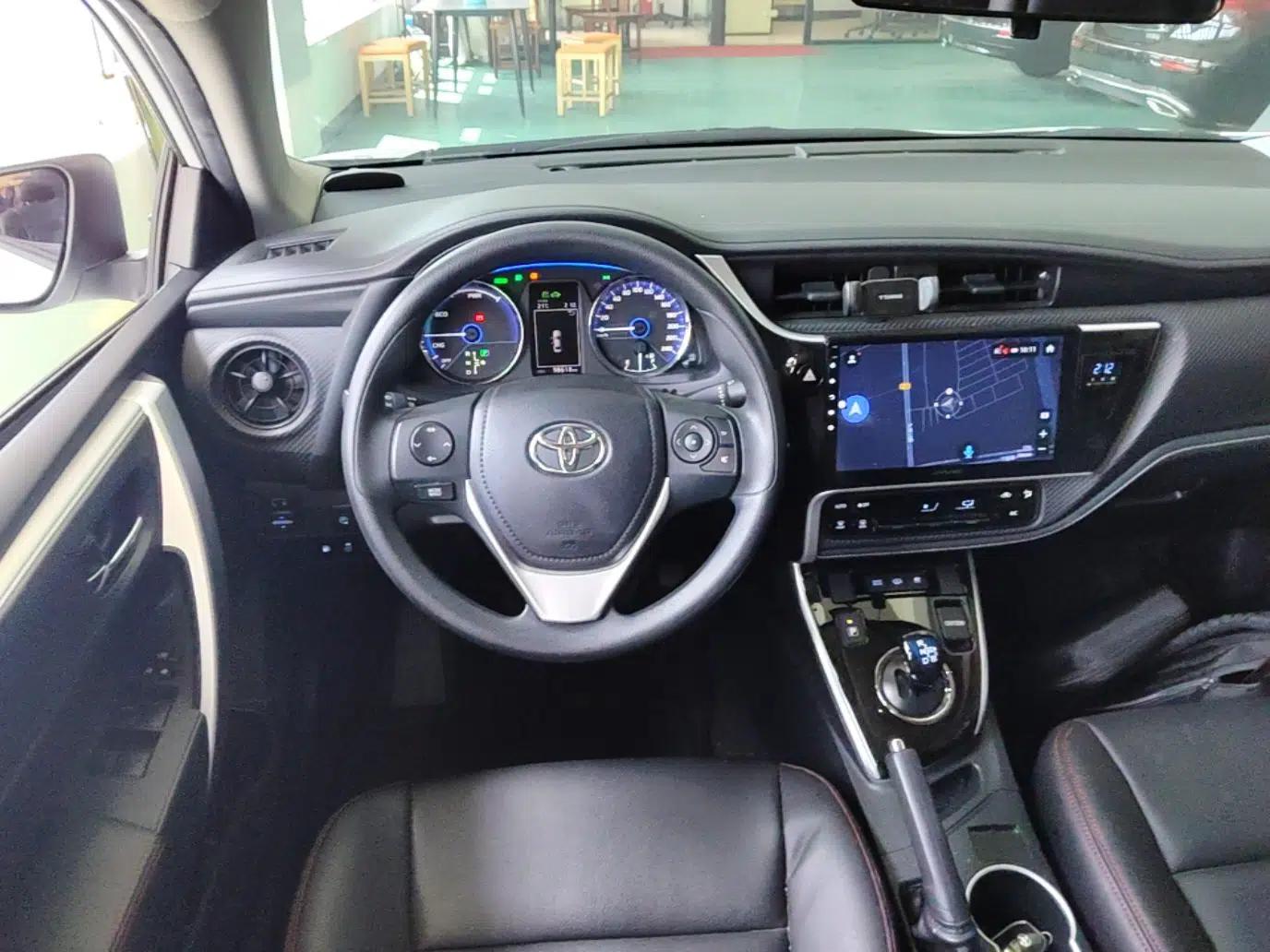 Toyota Levin Hybrid E+ 2019 1.8L PH GS E-CVT Elite Edition — миниатюра 14