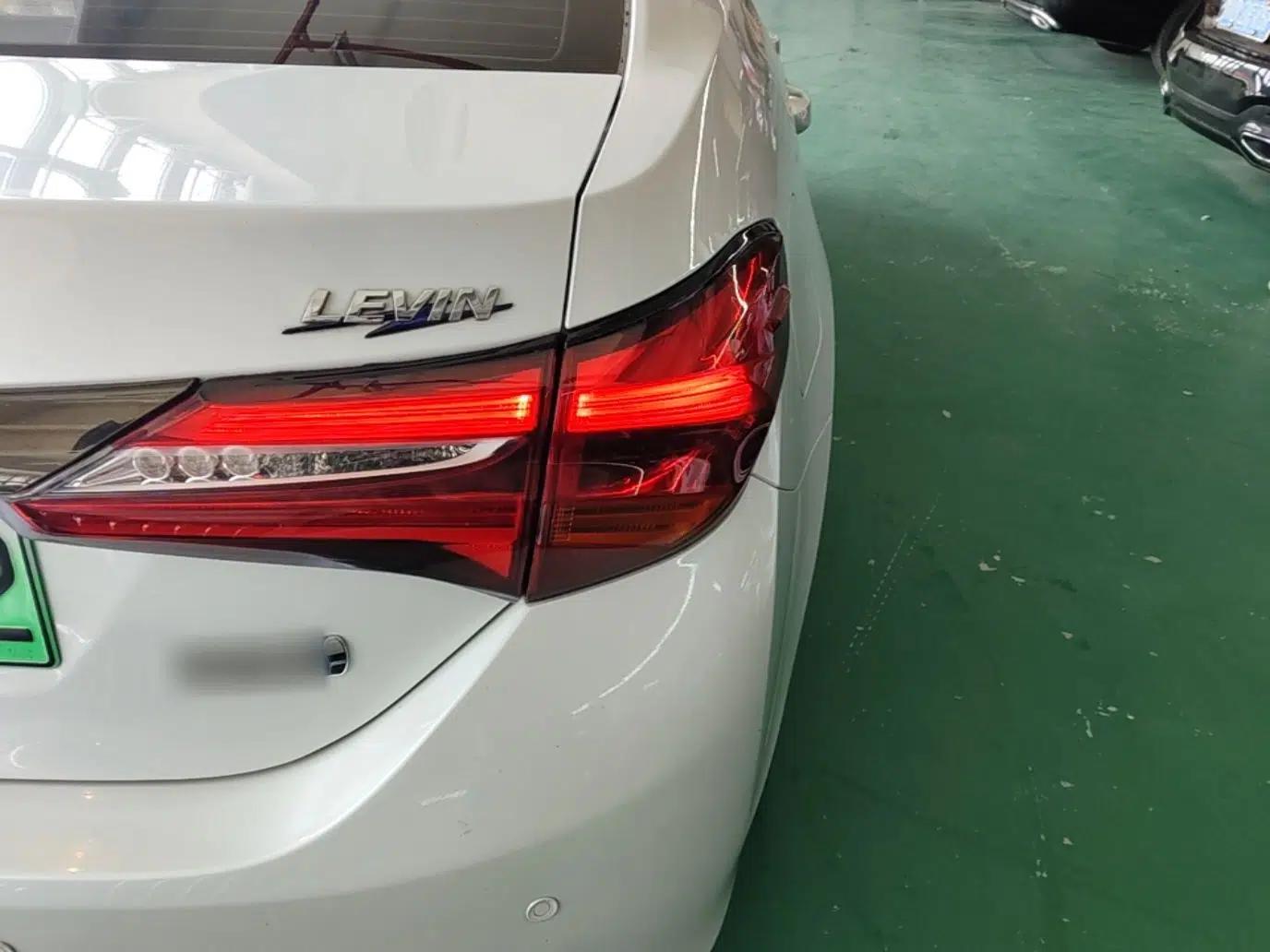 Toyota Levin Hybrid E+ 2019 1.8L PH GS E-CVT Elite Edition — миниатюра 7