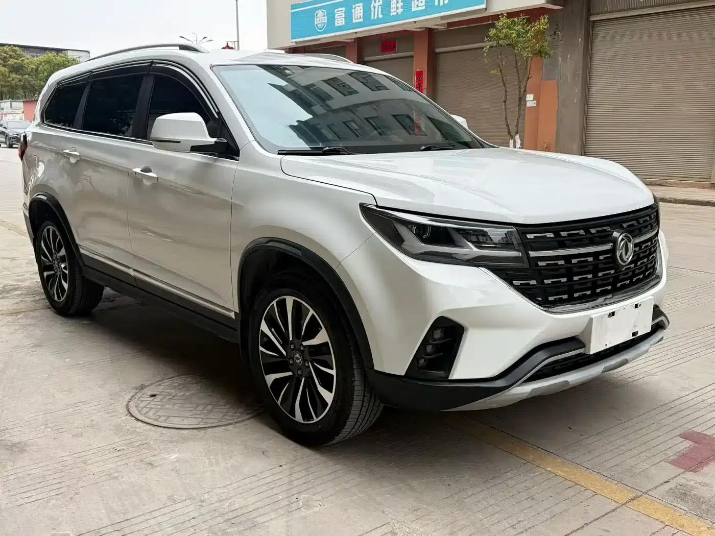 Fengxing T5L 2019 1.5T CVT Luxury 7-seater — миниатюра 3