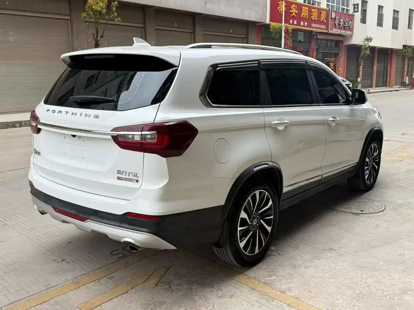 Fengxing T5L 2019 1.5T CVT Luxury 7-seater — миниатюра 4