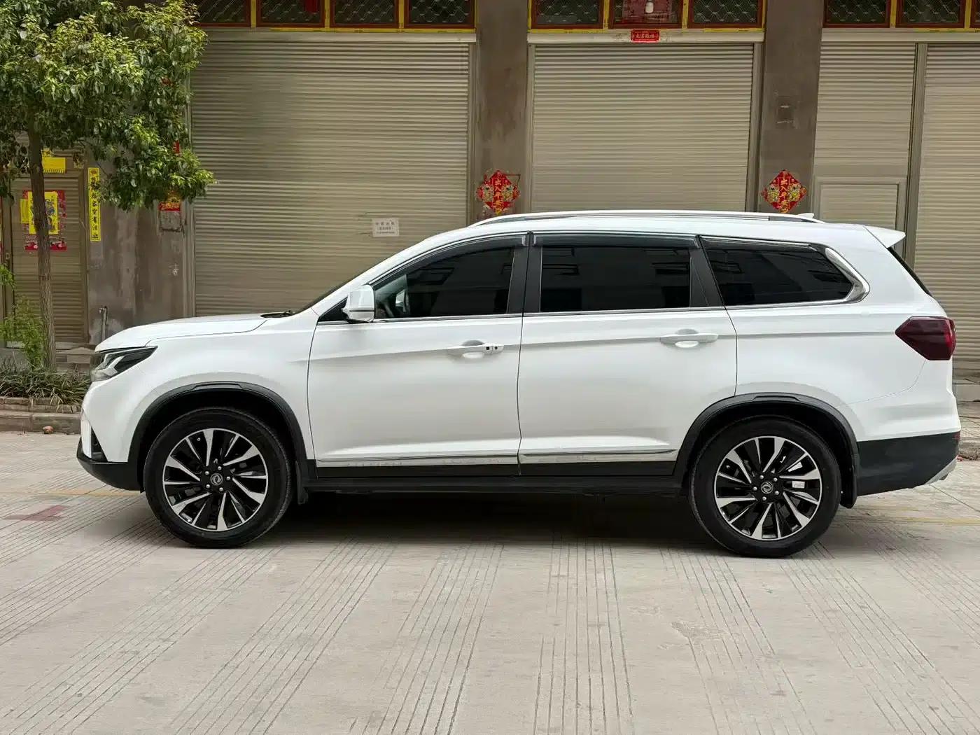 Fengxing T5L 2019 1.5T CVT Luxury 7-seater — миниатюра 6