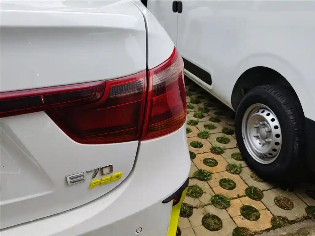 Dongfeng Fengshen E70 2023 Facelift PRO Smart Edition — миниатюра 8