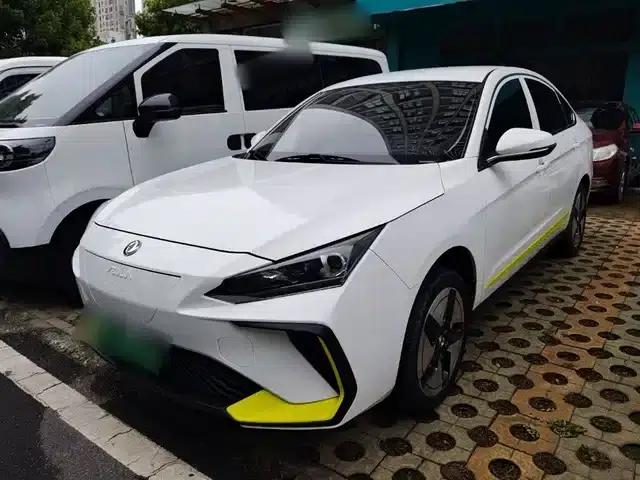 Dongfeng Fengshen E70 2023 Facelift PRO Smart Edition