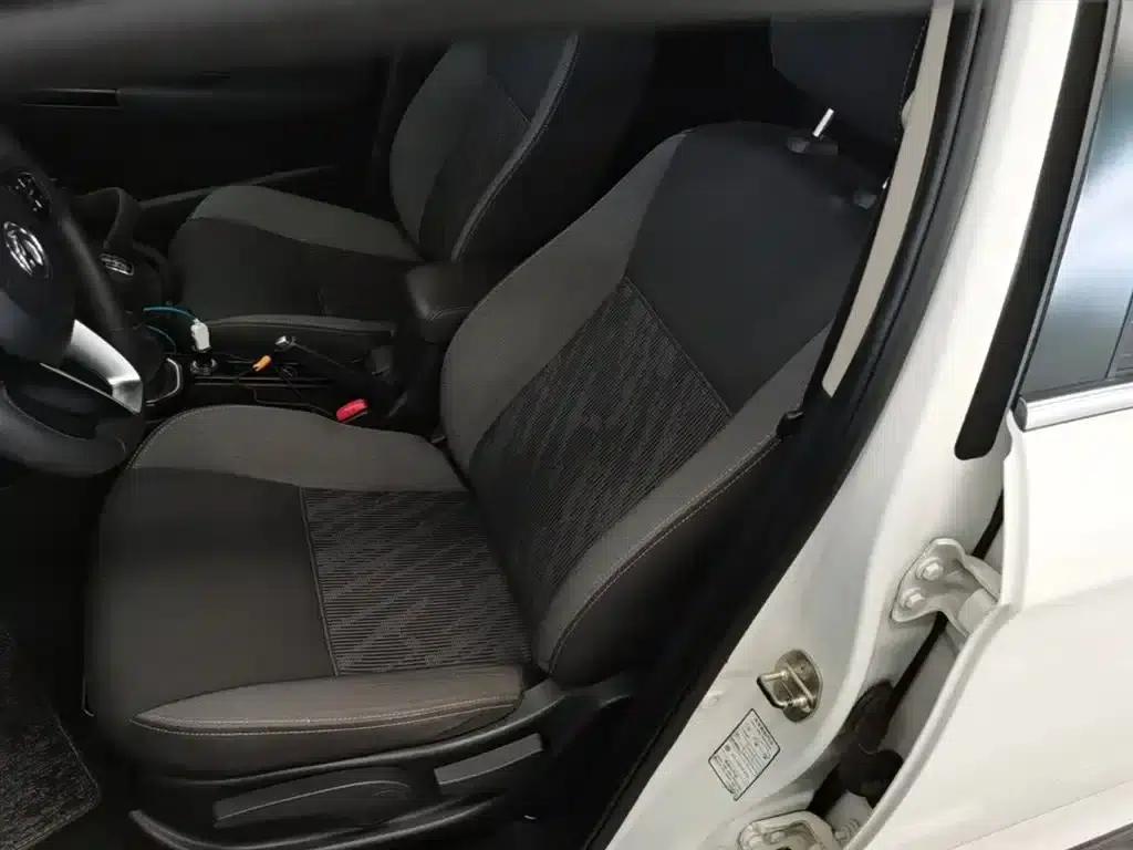 Dongfeng Fengshen AX3 2019 1.6L Manual Enjoy Edition — миниатюра 15