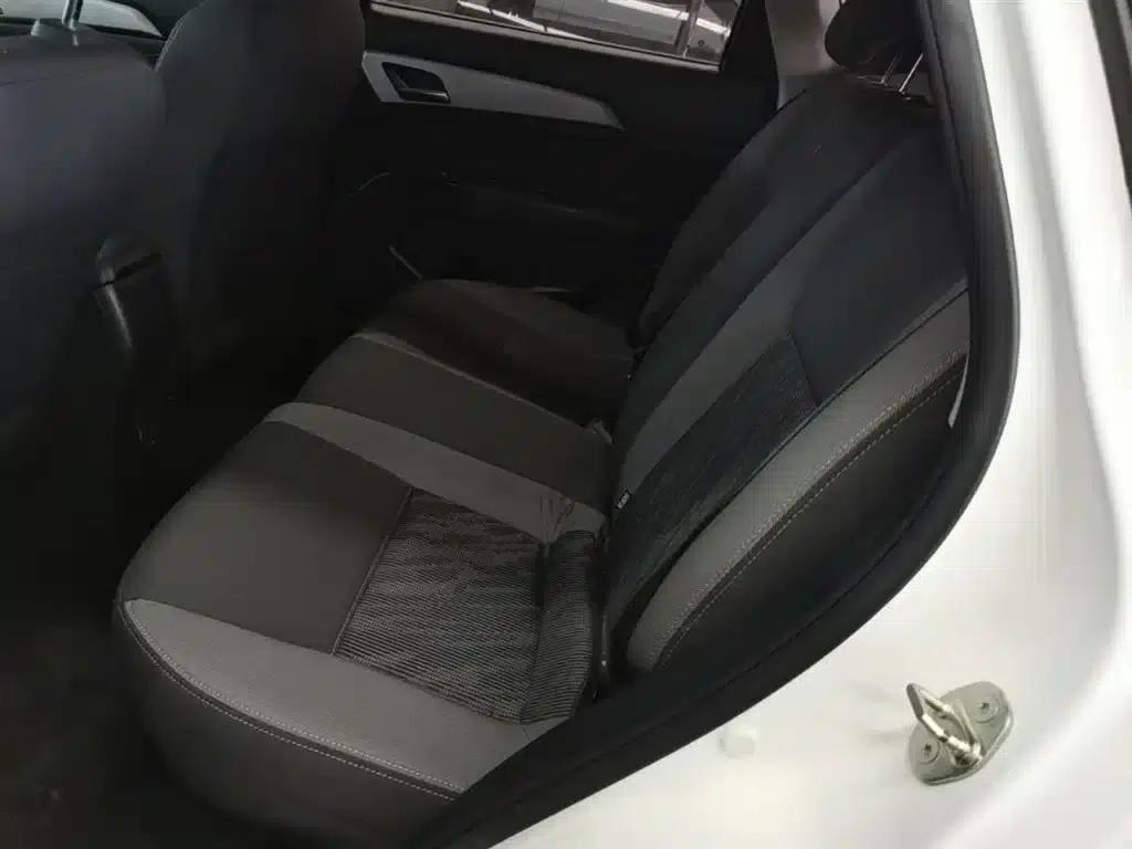 Dongfeng Fengshen AX3 2019 1.6L Manual Enjoy Edition — миниатюра 17