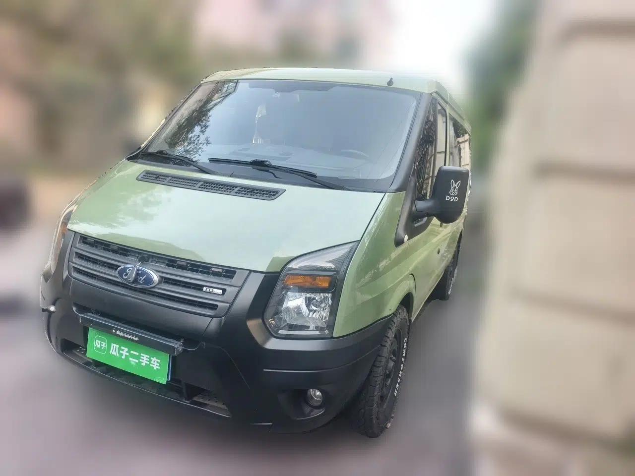 Ford Transit Custom 2016 2.2T Short Wheelbase 6-Seater Mid-Height Multi-Purpose Vehicle — миниатюра 1