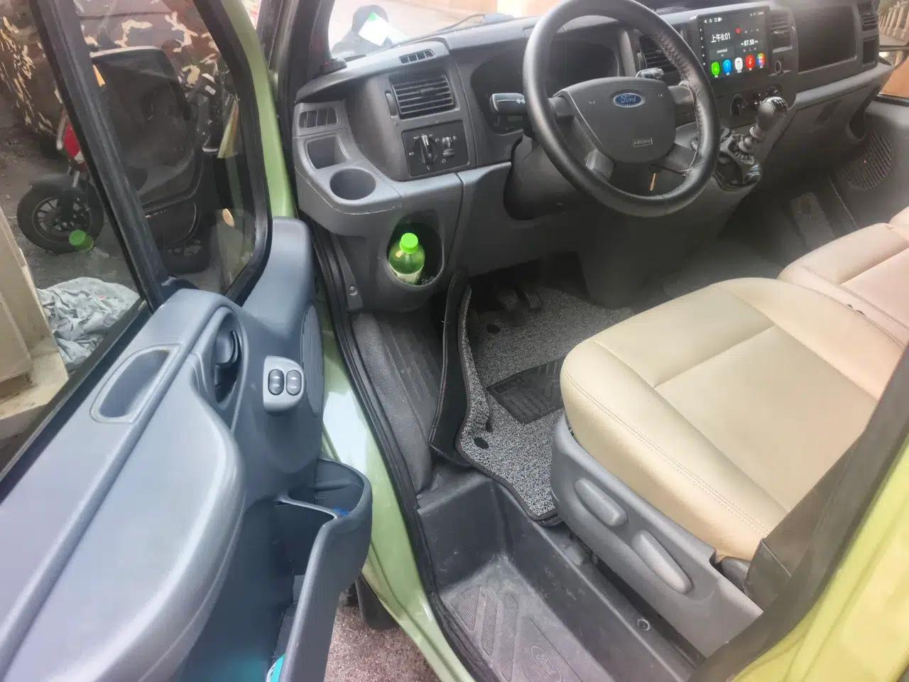 Ford Transit Custom 2016 2.2T Short Wheelbase 6-Seater Mid-Height Multi-Purpose Vehicle — миниатюра 17