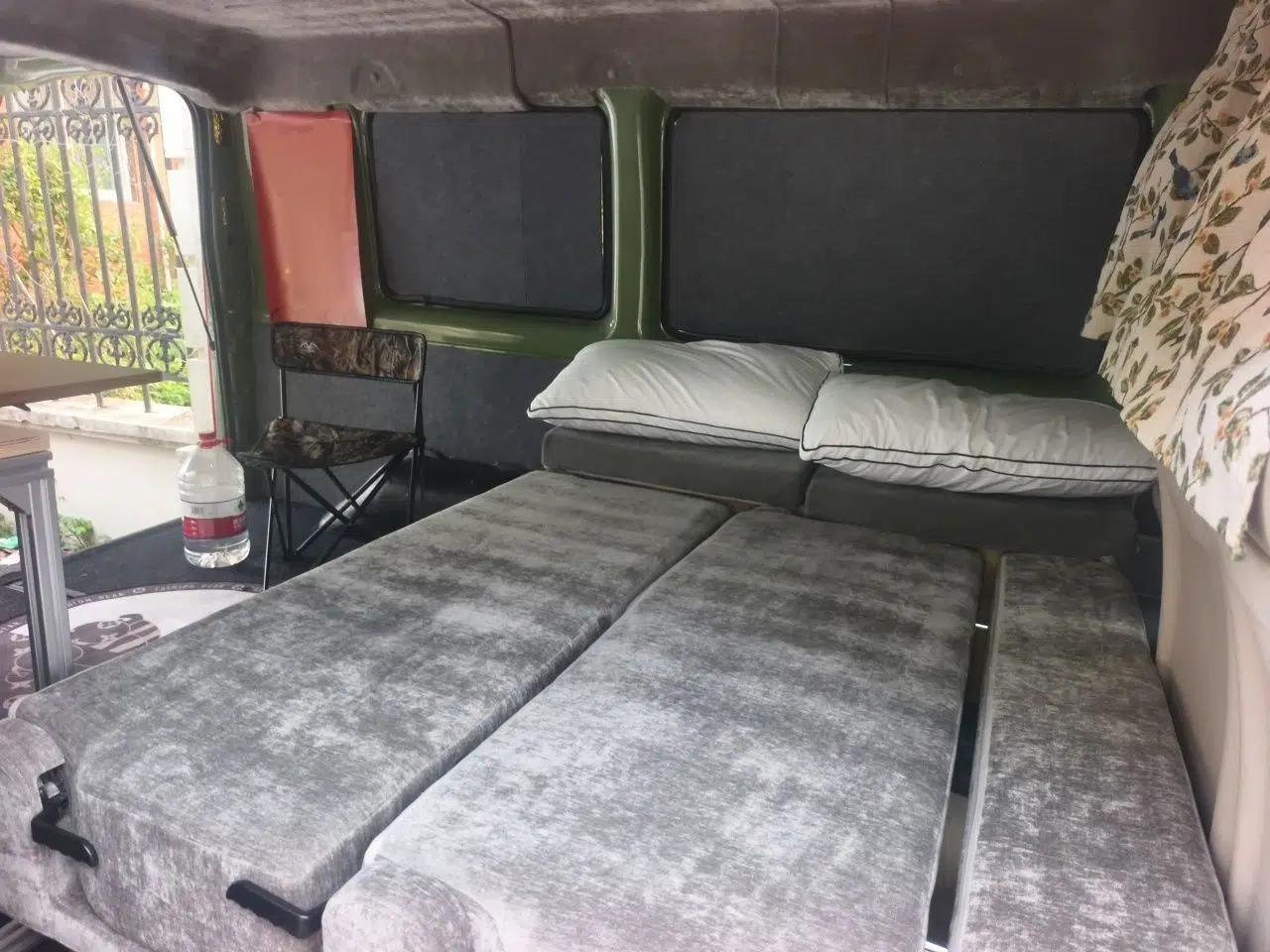 Ford Transit Custom 2016 2.2T Short Wheelbase 6-Seater Mid-Height Multi-Purpose Vehicle — миниатюра 18
