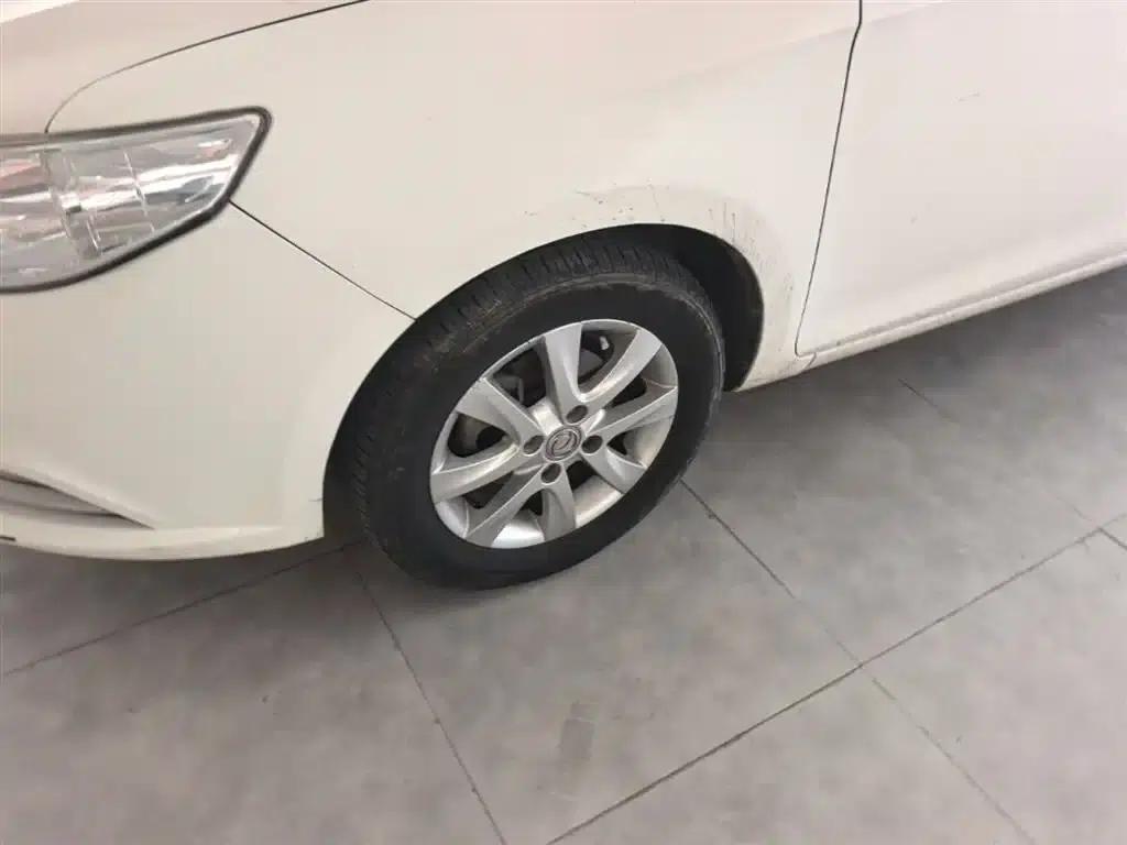 Dongfeng Fengshen A30 2014 Model 1.5L Manual Comfort Edition — миниатюра 23