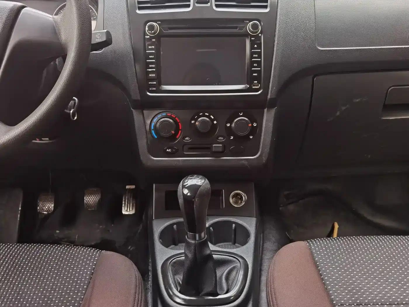 Fengguang 330 2016 Model 1.5L Manual Enjoyment Edition DK15 — миниатюра 14