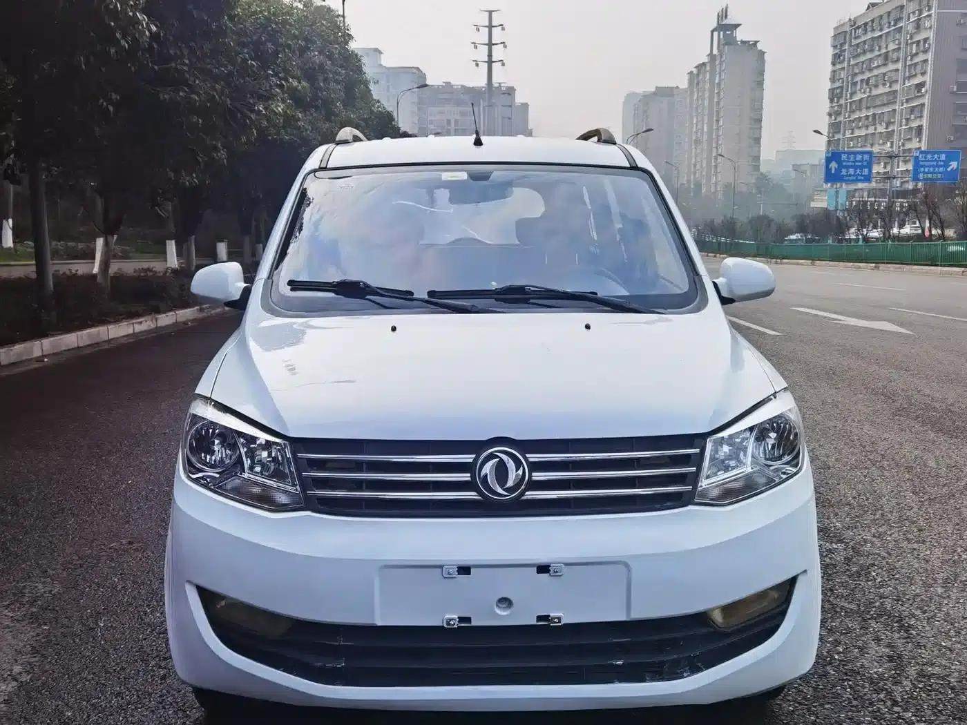 Fengguang 330 2016 Model 1.5L Manual Enjoyment Edition DK15 — миниатюра 3