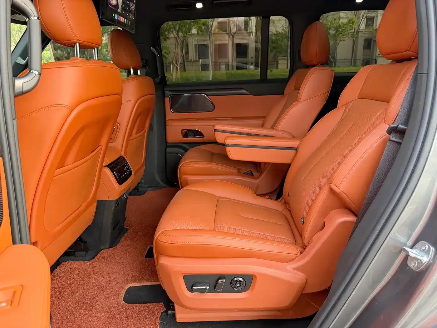 Extreme Stone 01 2024 Premium 6-Seat Long Range Edition — миниатюра 6