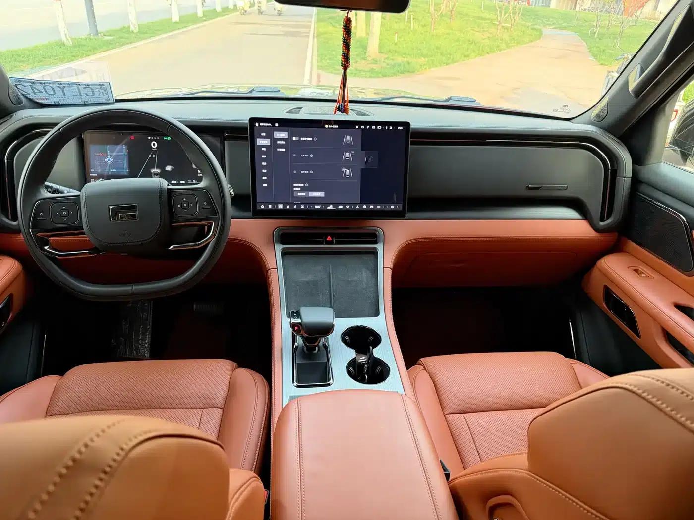 Extreme Stone 01 2024 Premium 6-Seat Long Range Edition — миниатюра 10