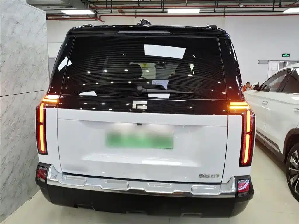 Extreme Stone 01 2024 Model, 6-Seat Standard Range Edition — миниатюра 4