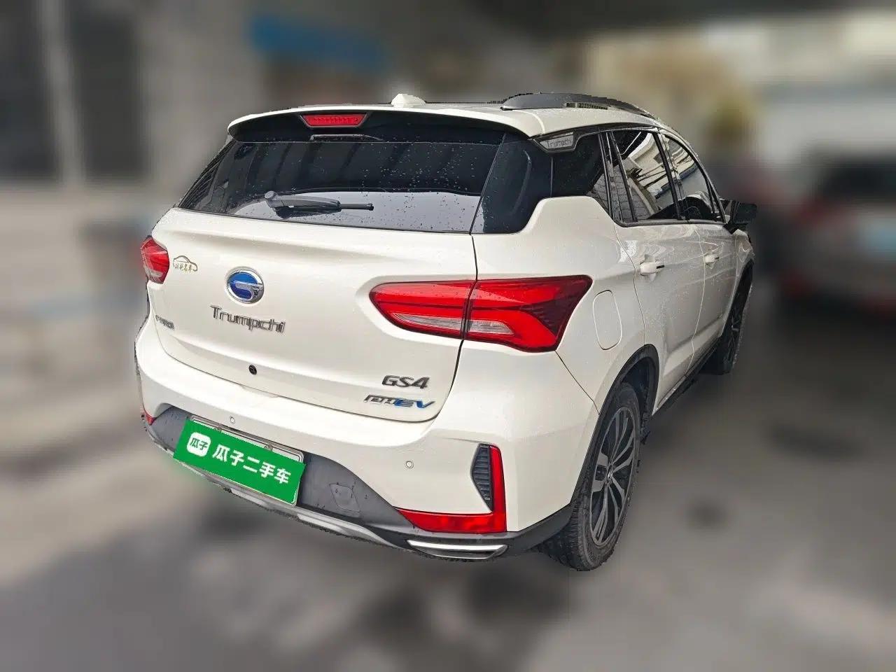 GAC Trumpchi GS4 New Energy 2019 1.5L PHEV Deluxe Edition — миниатюра 6