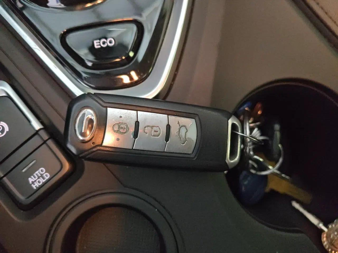 GAC Trumpchi GS4 New Energy 2019 1.5L PHEV Deluxe Edition — миниатюра 9
