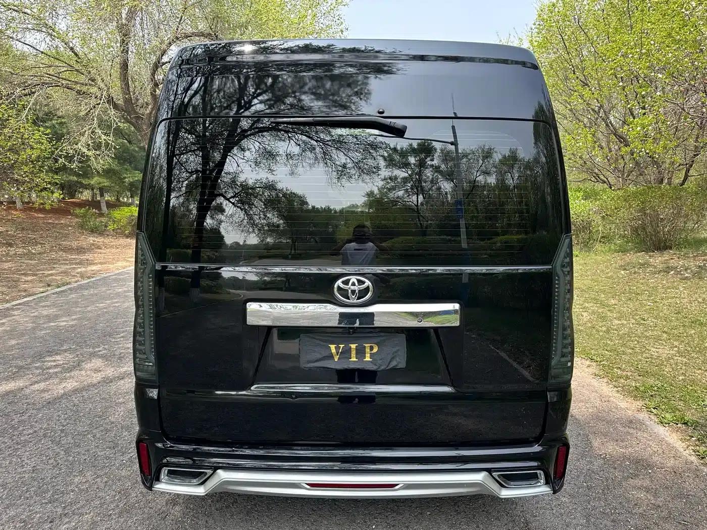 2022 HIACE 3.5L Automatic — миниатюра 5