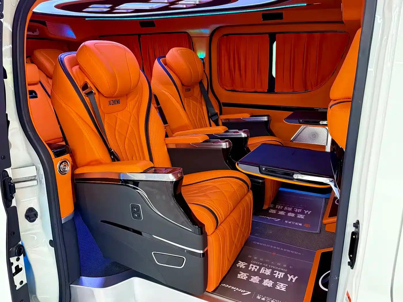 2024 HIACE 3.5L Automatic — миниатюра 9