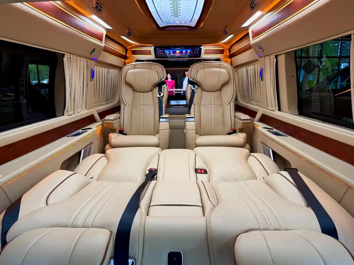 2024 HIACE 3.5L Automatic — миниатюра 12