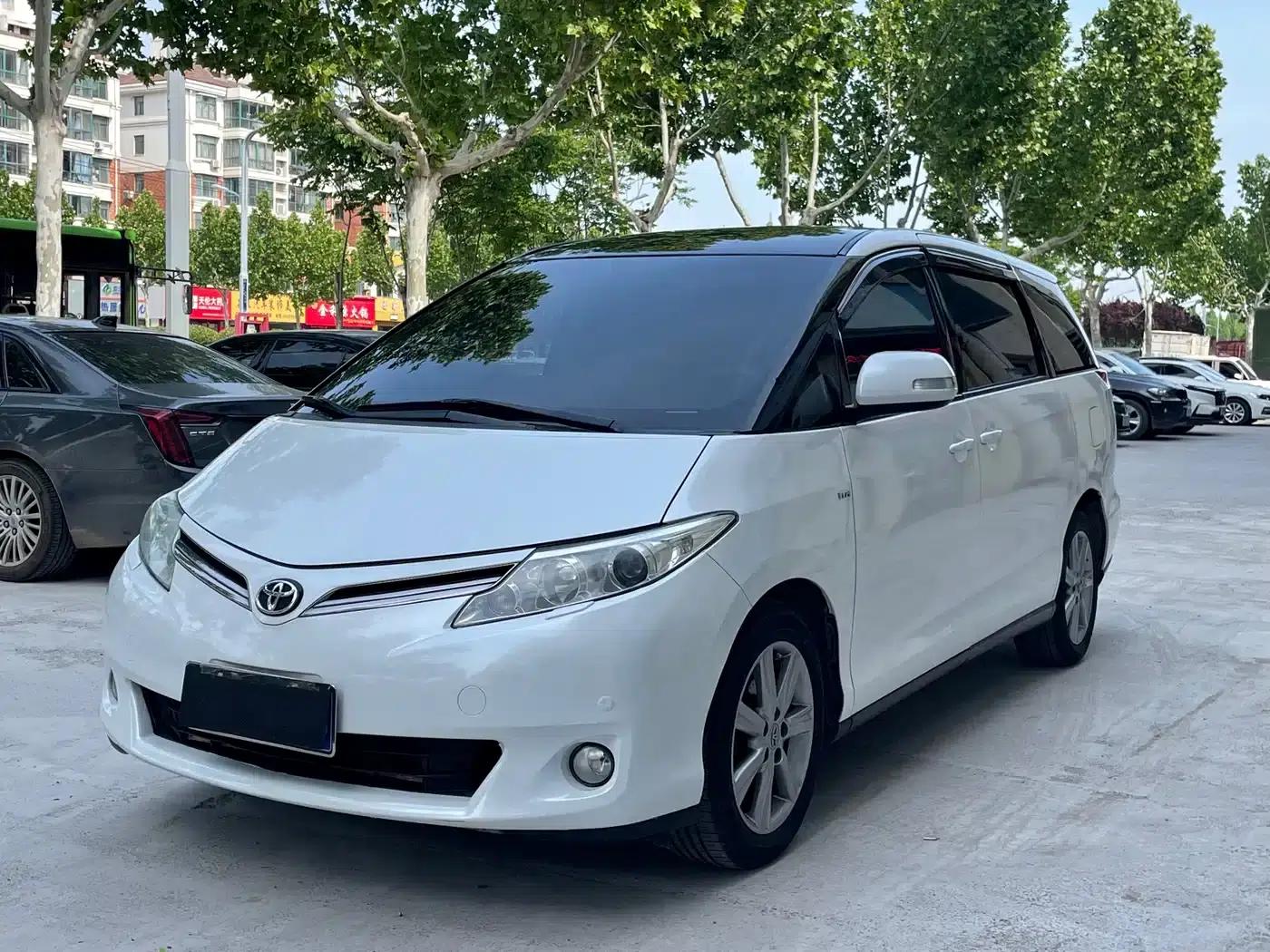 2006 Previa 2.4L 7-seater Luxury Edition — миниатюра 1