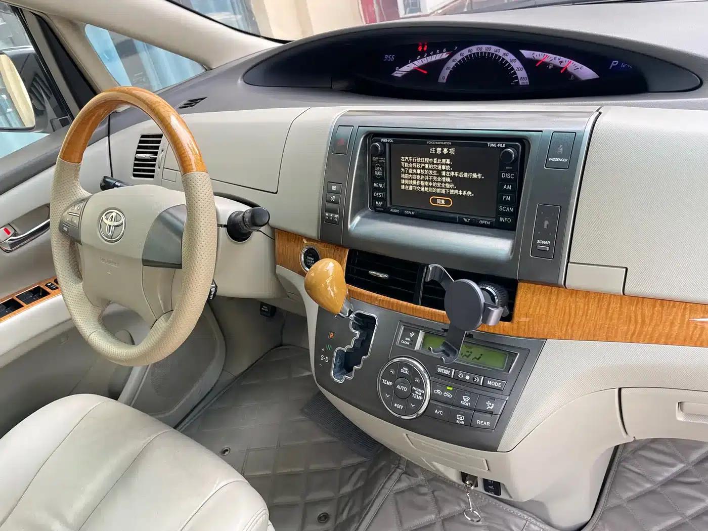 2006 Previa 2.4L 7-seater Luxury Edition — миниатюра 12