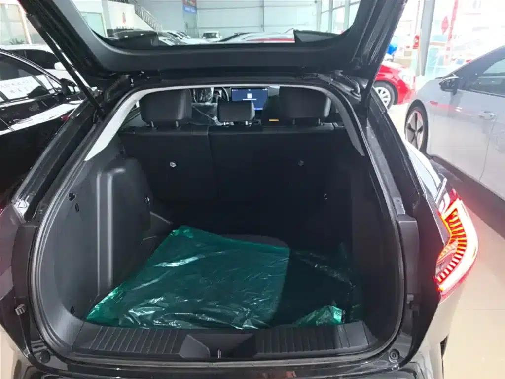 Toyota BZ5 2025 550 JOY — миниатюра 19