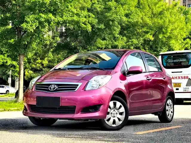 2011 Toyota Yaris 1.6E Automatic Dynamic Edition