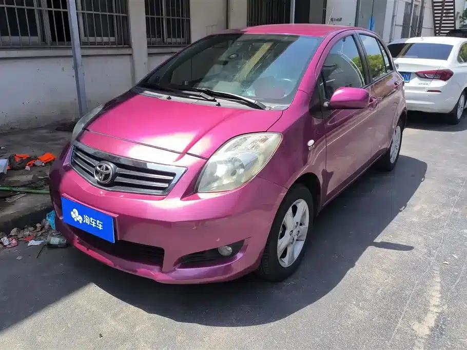 2011 Toyota Yaris 1.6G Automatic Dynamic Edition — миниатюра 1