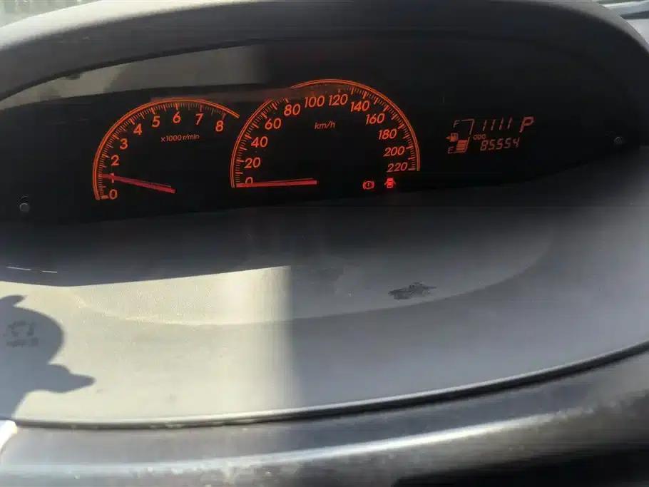 2011 Toyota Yaris 1.6G Automatic Dynamic Edition — миниатюра 14