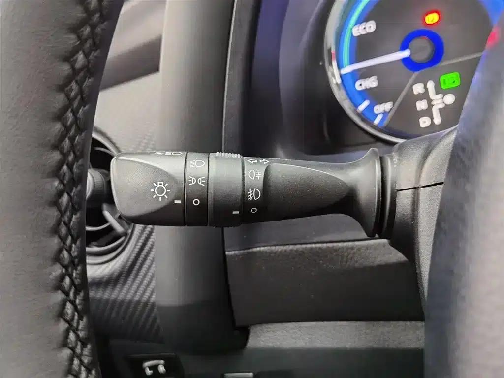 Levin Hybrid E+ 2019 1.8PH GS E-CVT Elite Edition — миниатюра 21