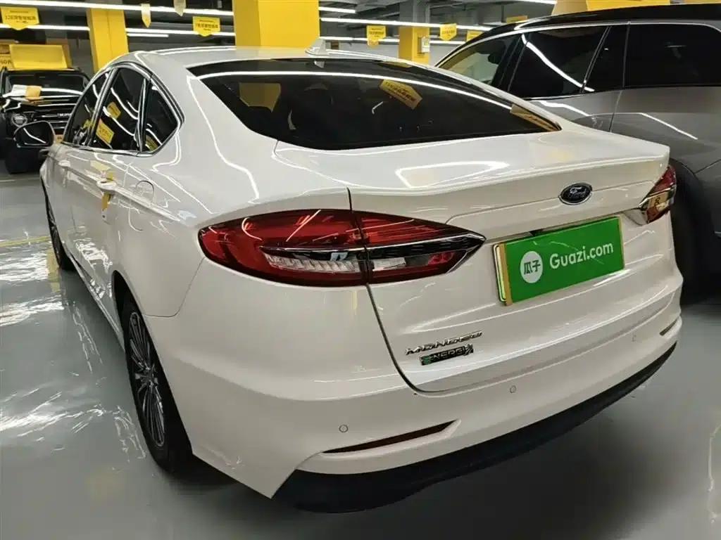 Mondeo PHEV 2018 2.0 PHEV Intelligent Control Fashion Model (National VI Emission Standard) — миниатюра 5