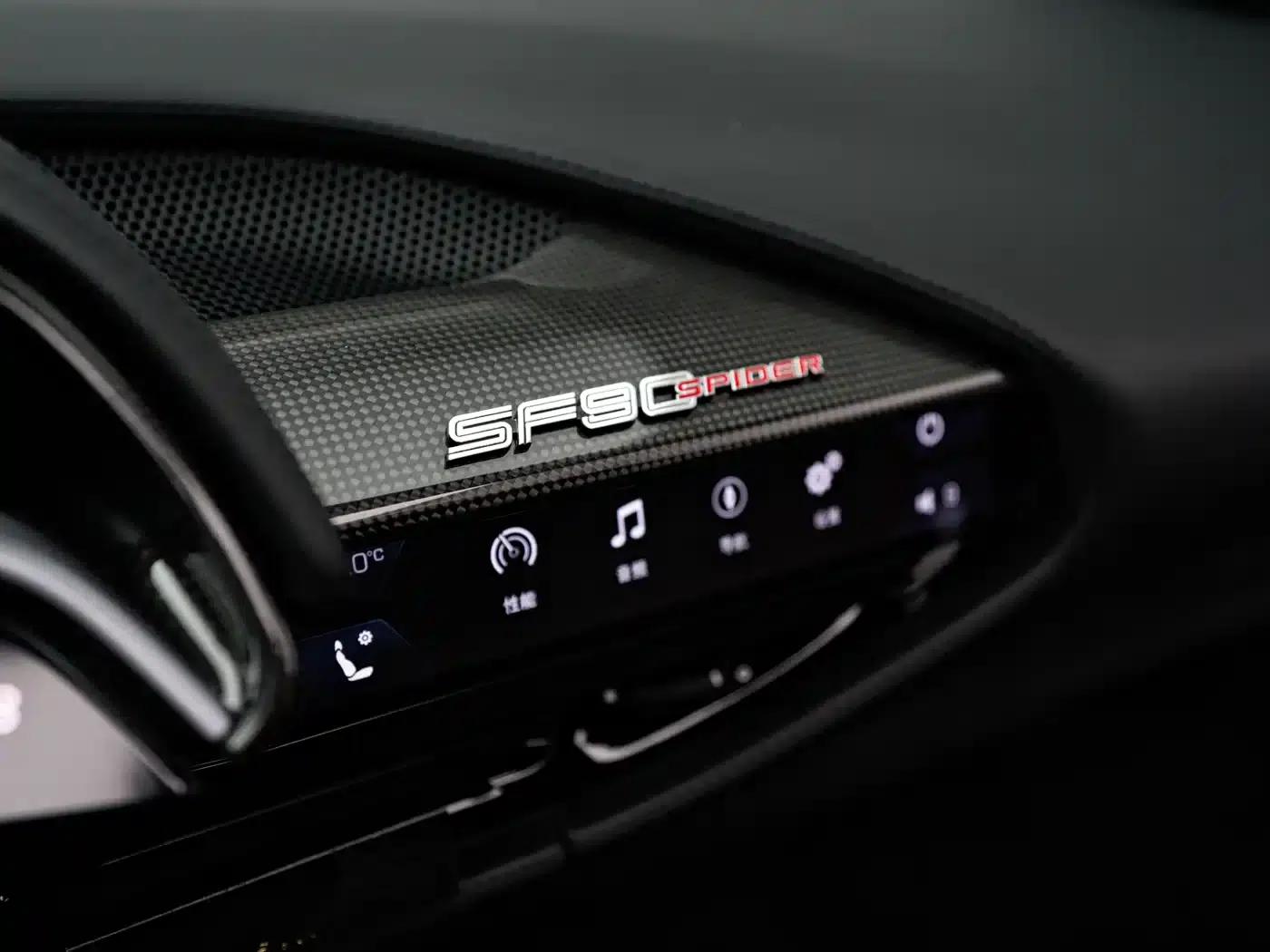 SF90 2021 3.9T V8 Spider — миниатюра 15