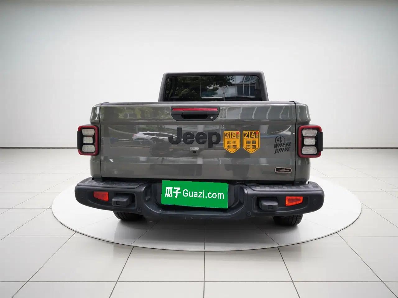 Jeep Gladiator 2022 3.6L Pioneer Edition — миниатюра 5