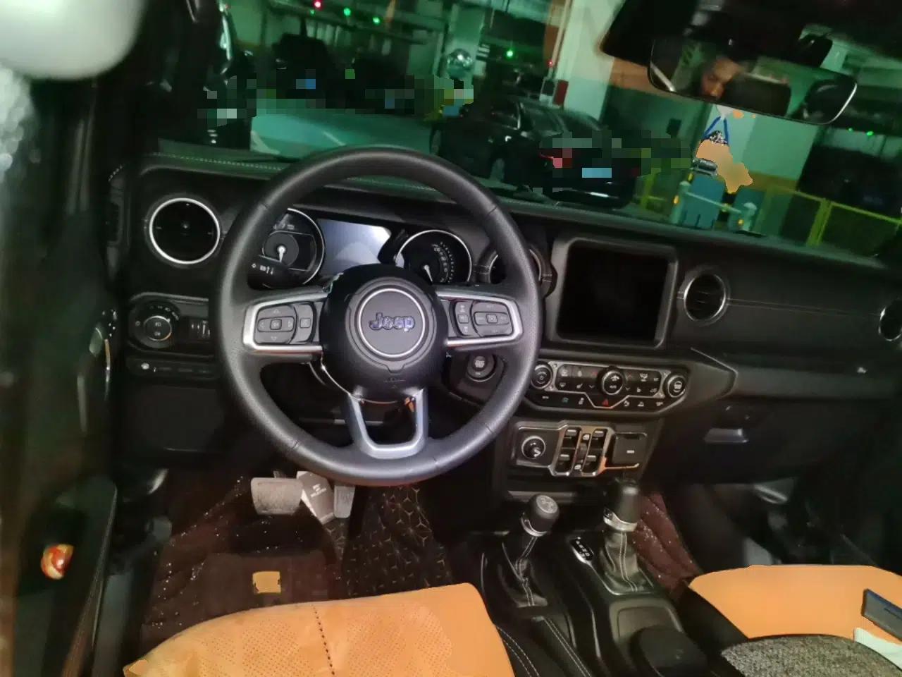 Jeep Wrangler New Energy 2021 Four-Door 2.0T 4xe Sahara — миниатюра 11