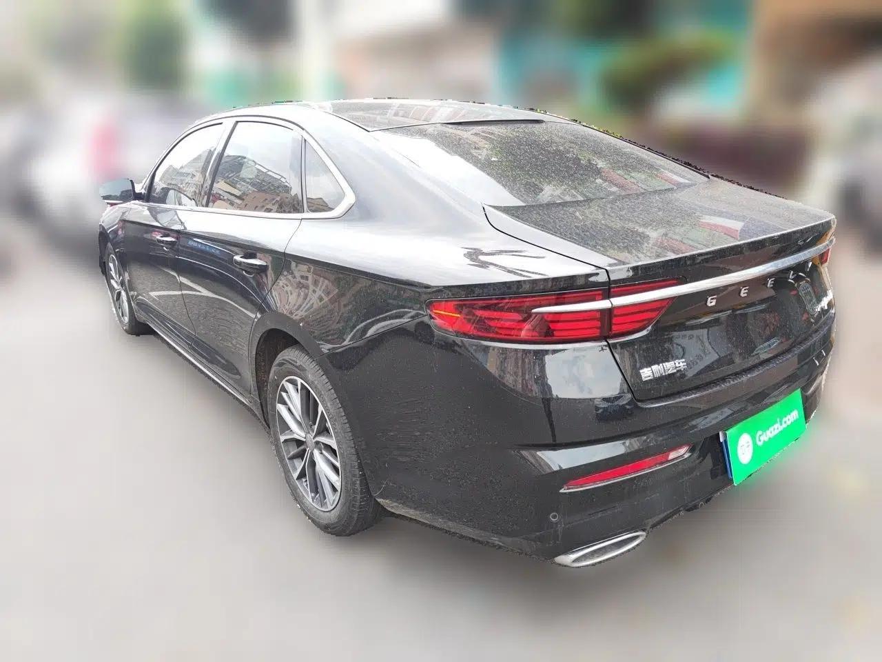 Geely Auto Preface 2025 Dongfang Yao 1.5TD Fuyao Edition — миниатюра 4