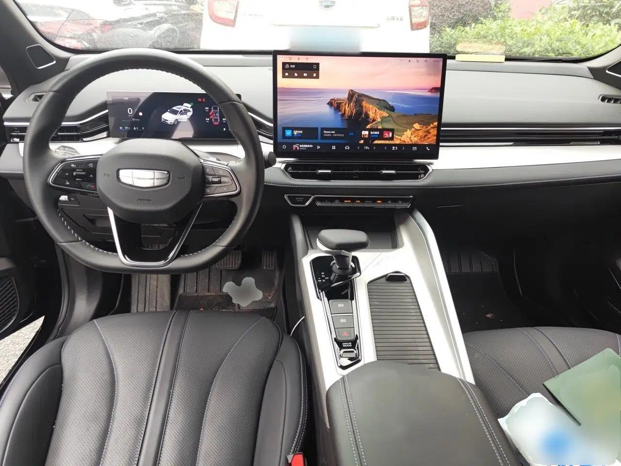 Geely Auto Preface 2025 Dongfang Yao 1.5TD Fuyao Edition — миниатюра 10