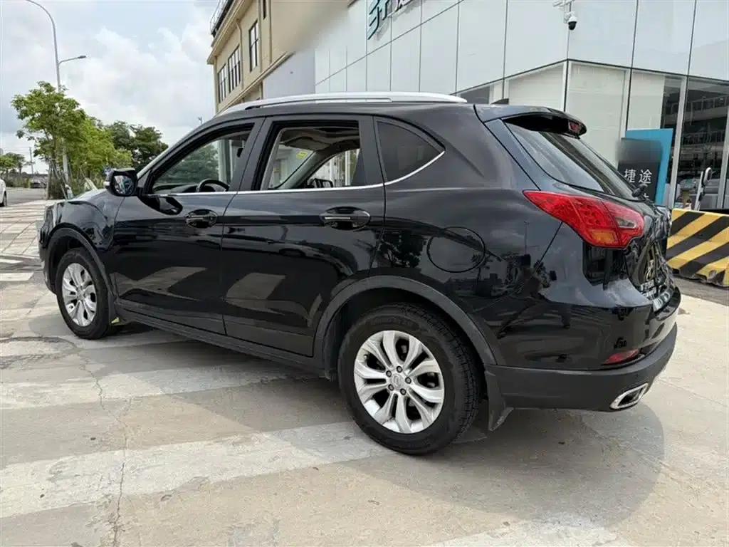 Trumpchi GS5 Super 2015 1.8T Automatic 4WD Elite Edition — миниатюра 14