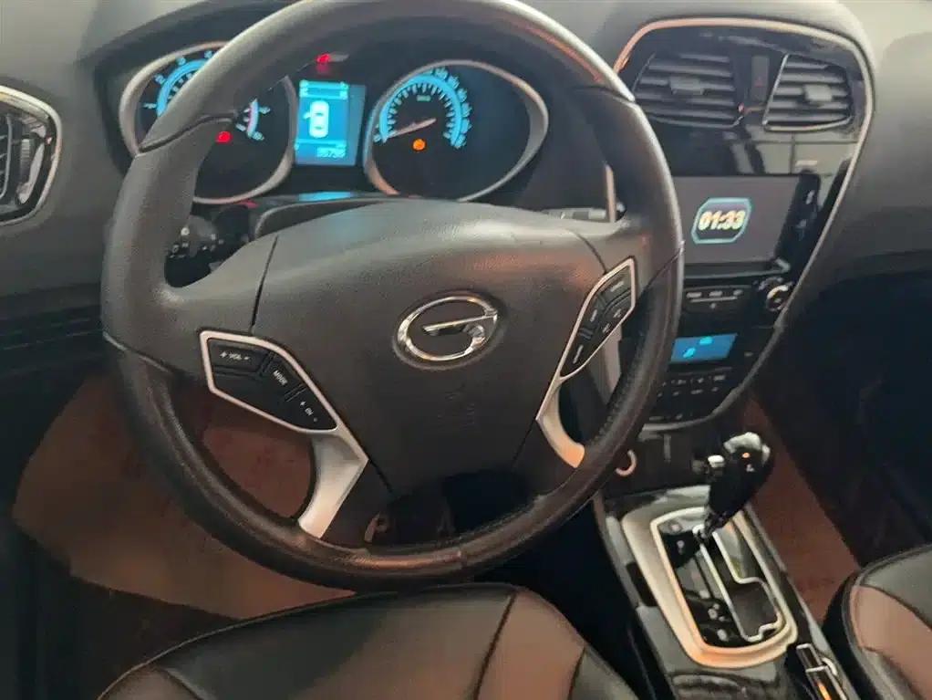 Trumpchi GS5 Super 2015 1.8T Automatic 4WD Elite Edition — миниатюра 5