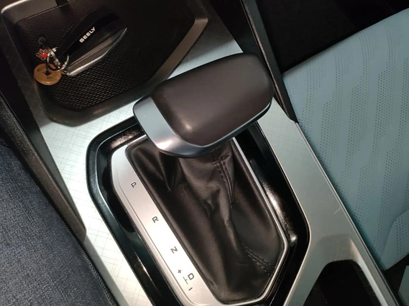 Geely Auto Emgrand L 2022 1.4T CVT Ultimate Model — миниатюра 17